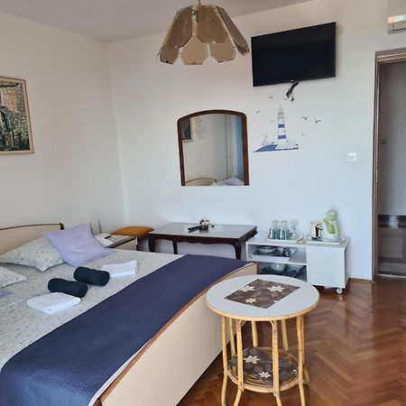 Rooms Raos Brela Kültér fotó